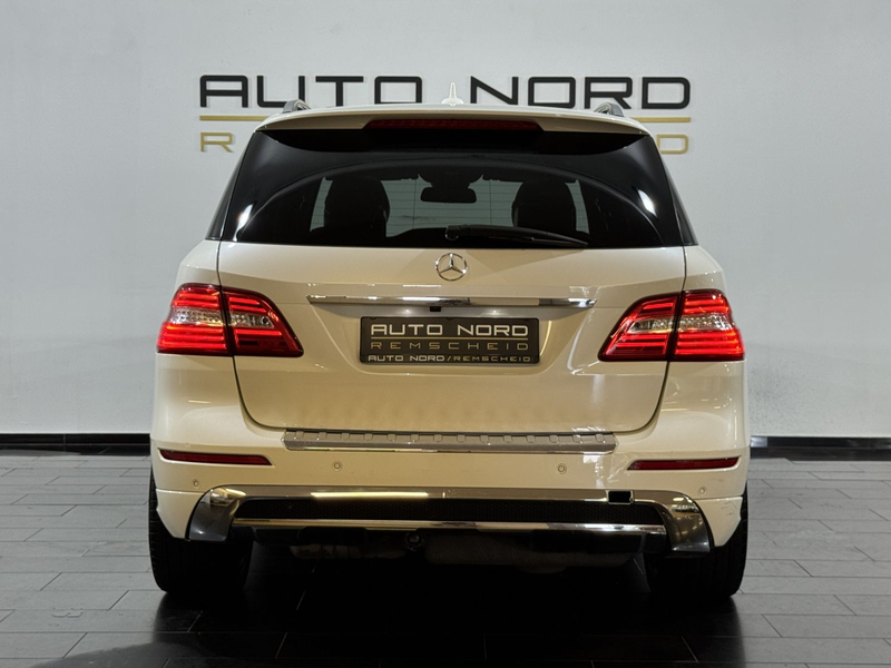 Mercedes-Benz ML 350 CDI BlueTec Edition *Luft*Pano*Harman* — photo 6