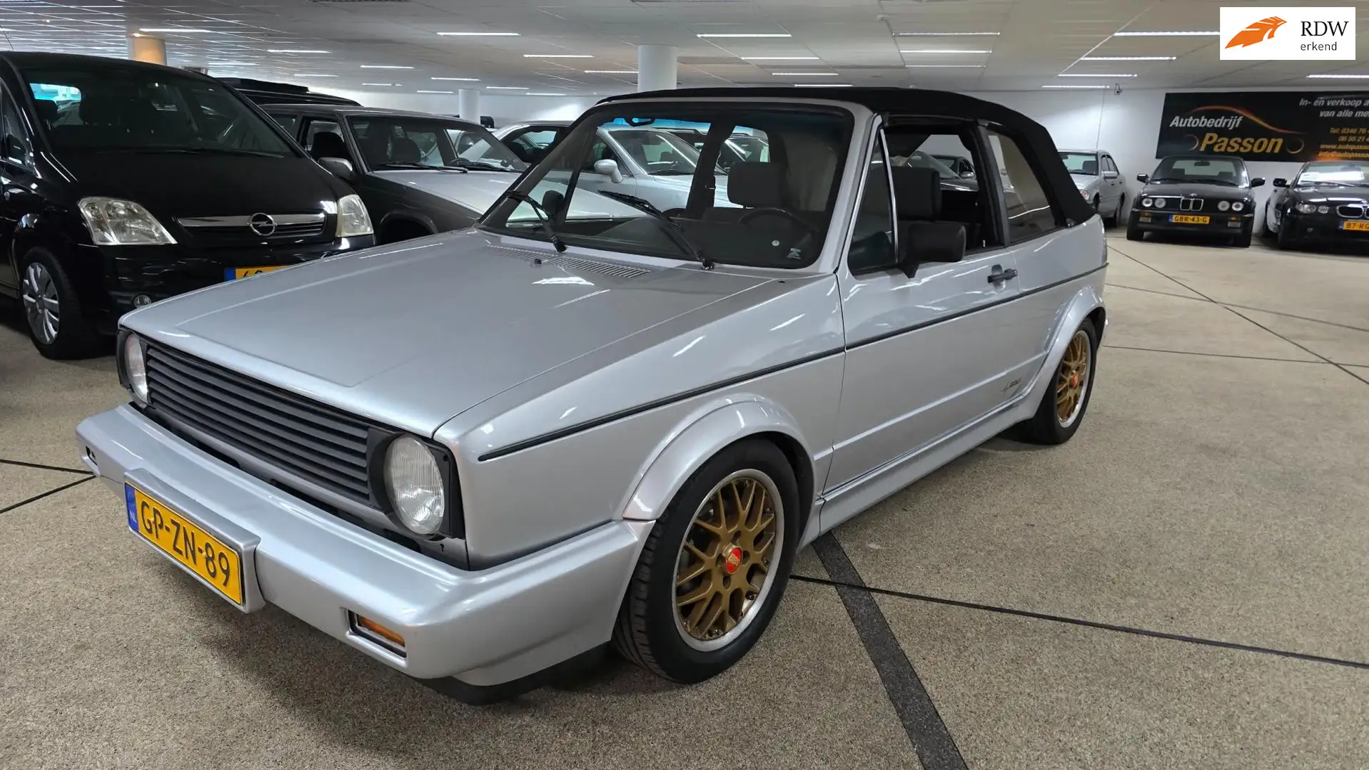 Volkswagen Golf Cabriolet 1.8 GLI zeer netjes binnen buiten nieuwe Softtop. Schwarz - 1