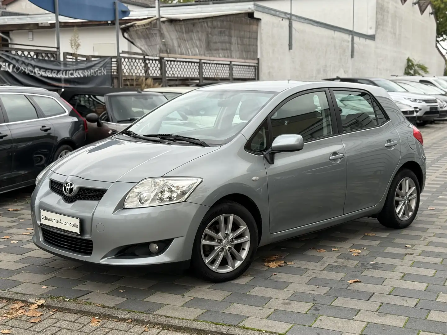 Toyota Auris Life Klima 5 Türe! STOP&Go ! Gris - 1