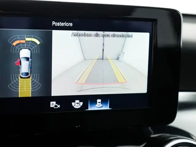 Mercedes-Benz GLC view 17