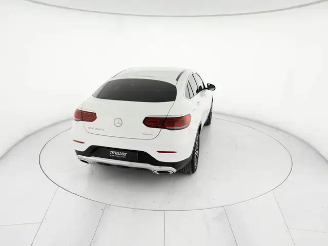 Mercedes-Benz GLC view 6