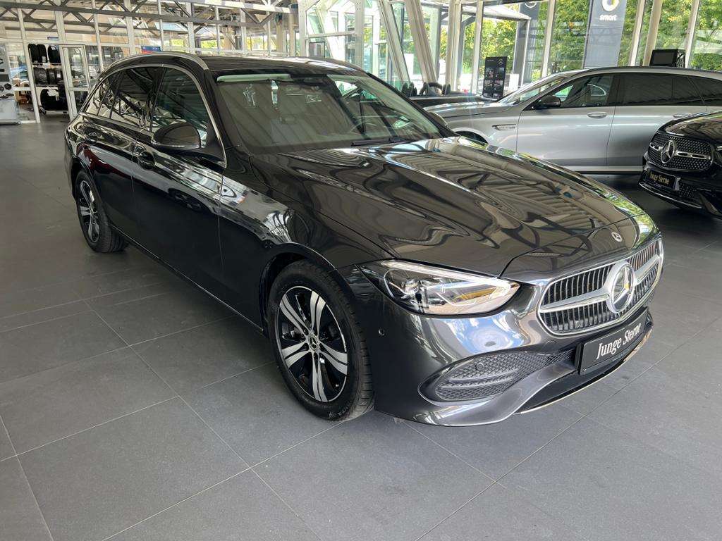 Mercedes-Benz C 220