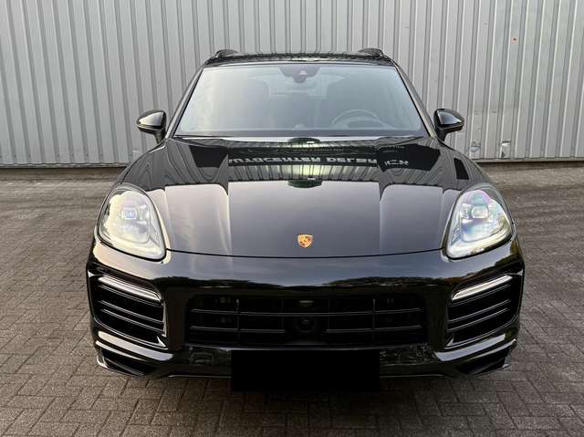Porsche Cayenne Plug-In-Hybrid Platinum Edition, Approved, AGA