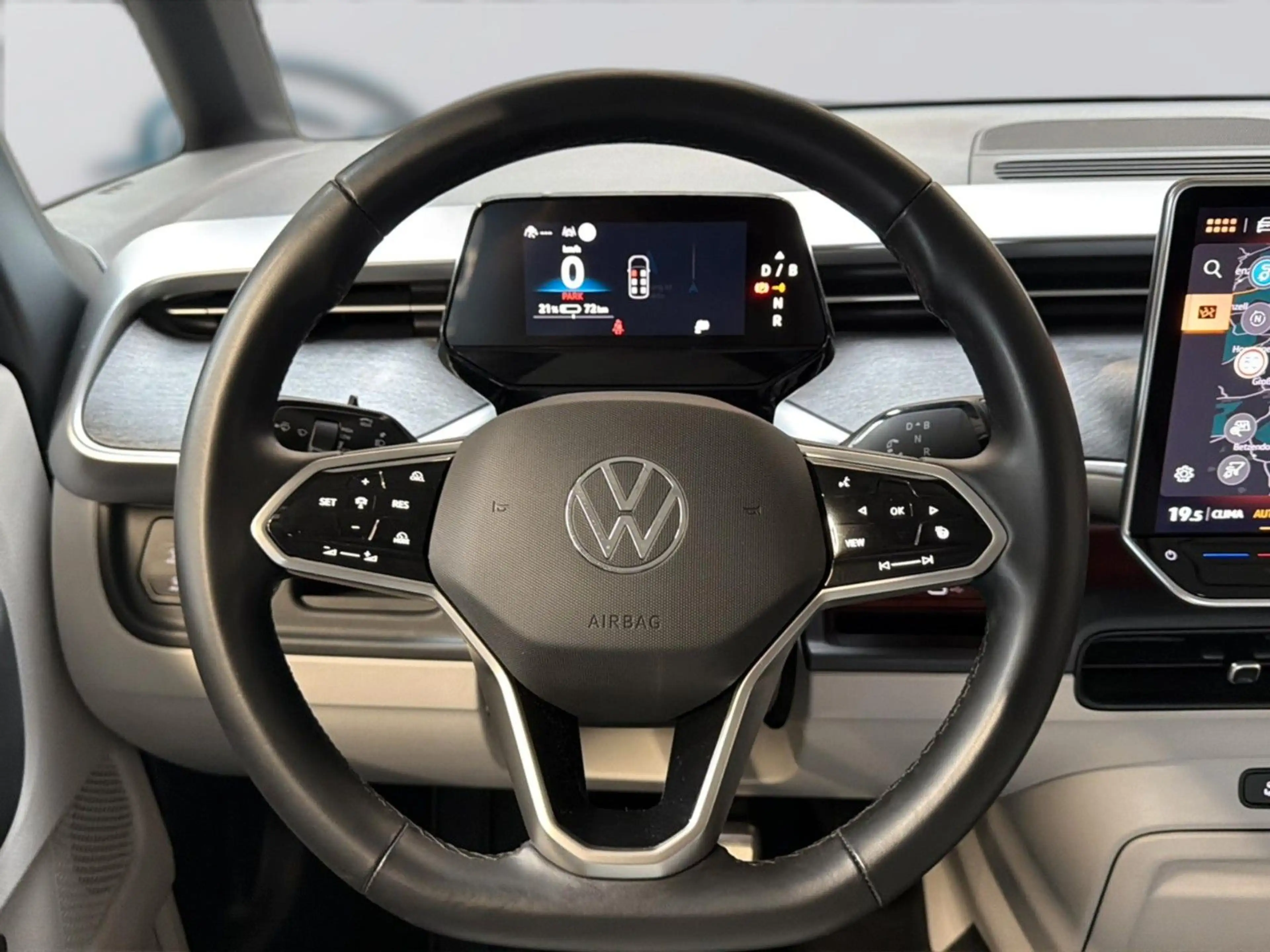 Volkswagen ID. Buzz Pro LR ACC AHK HuD H&K IQ-Light Memory — photo 15