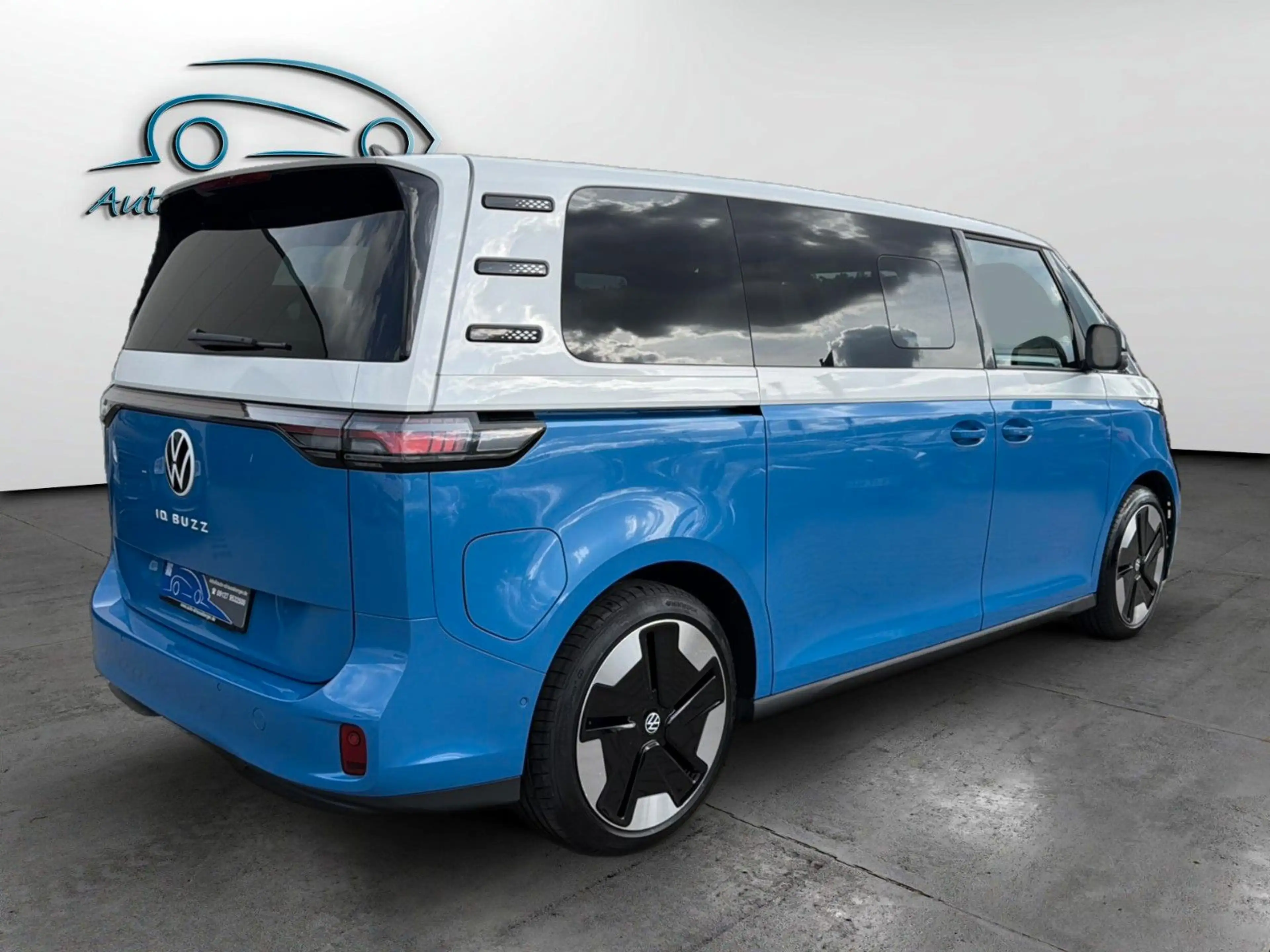 Volkswagen ID. Buzz Pro LR ACC AHK HuD H&K IQ-Light Memory — photo 5