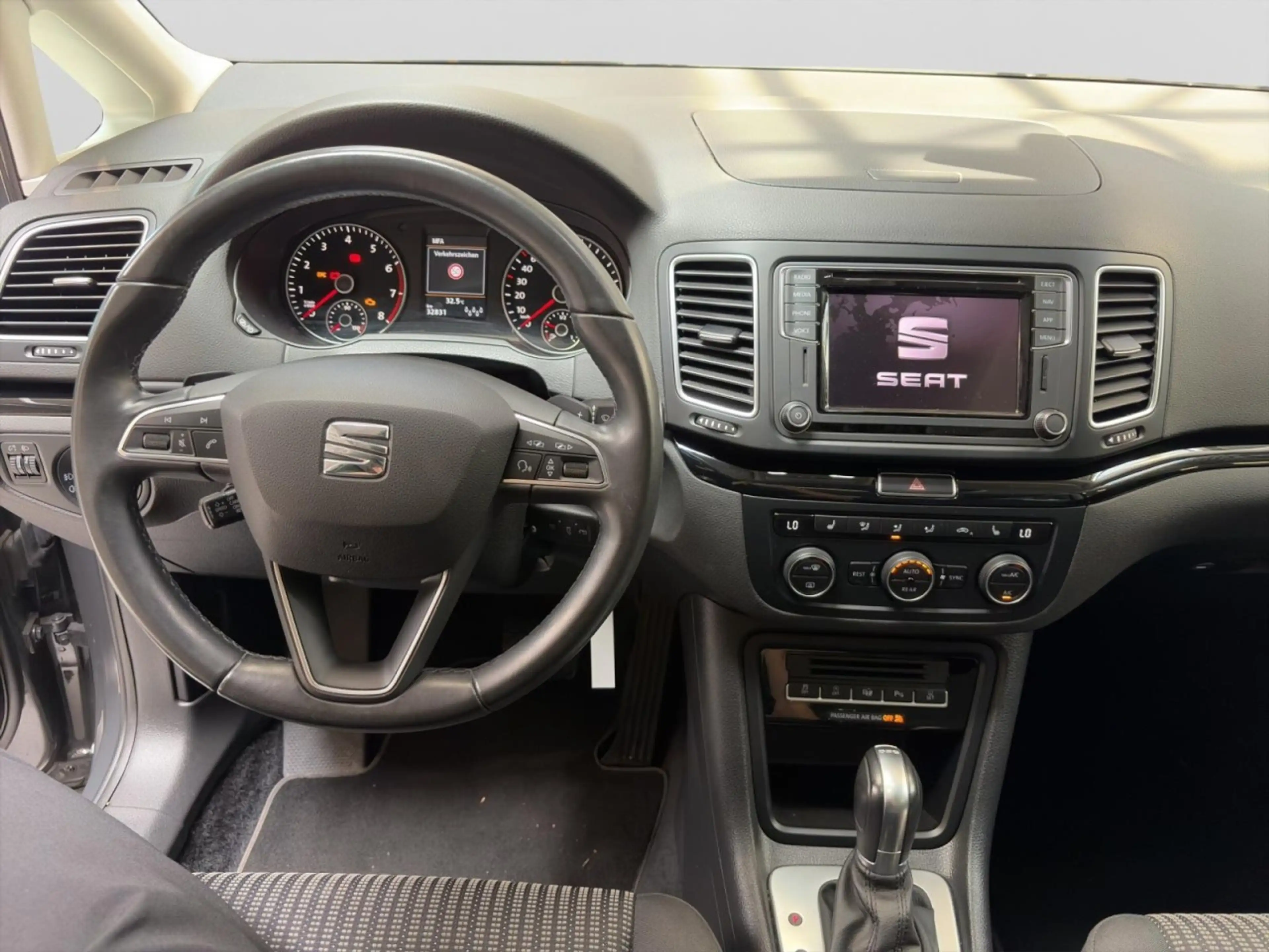 SEAT Alhambra StyleBusiness-Paket DCC EPH v+h 7-Sitze Klima — photo 13