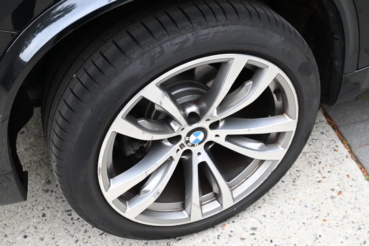 BMW X5 photo BMW X5