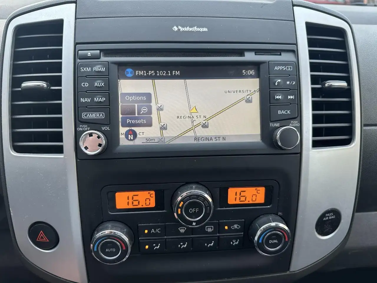 Nissan Frontier снимка Nissan Frontier