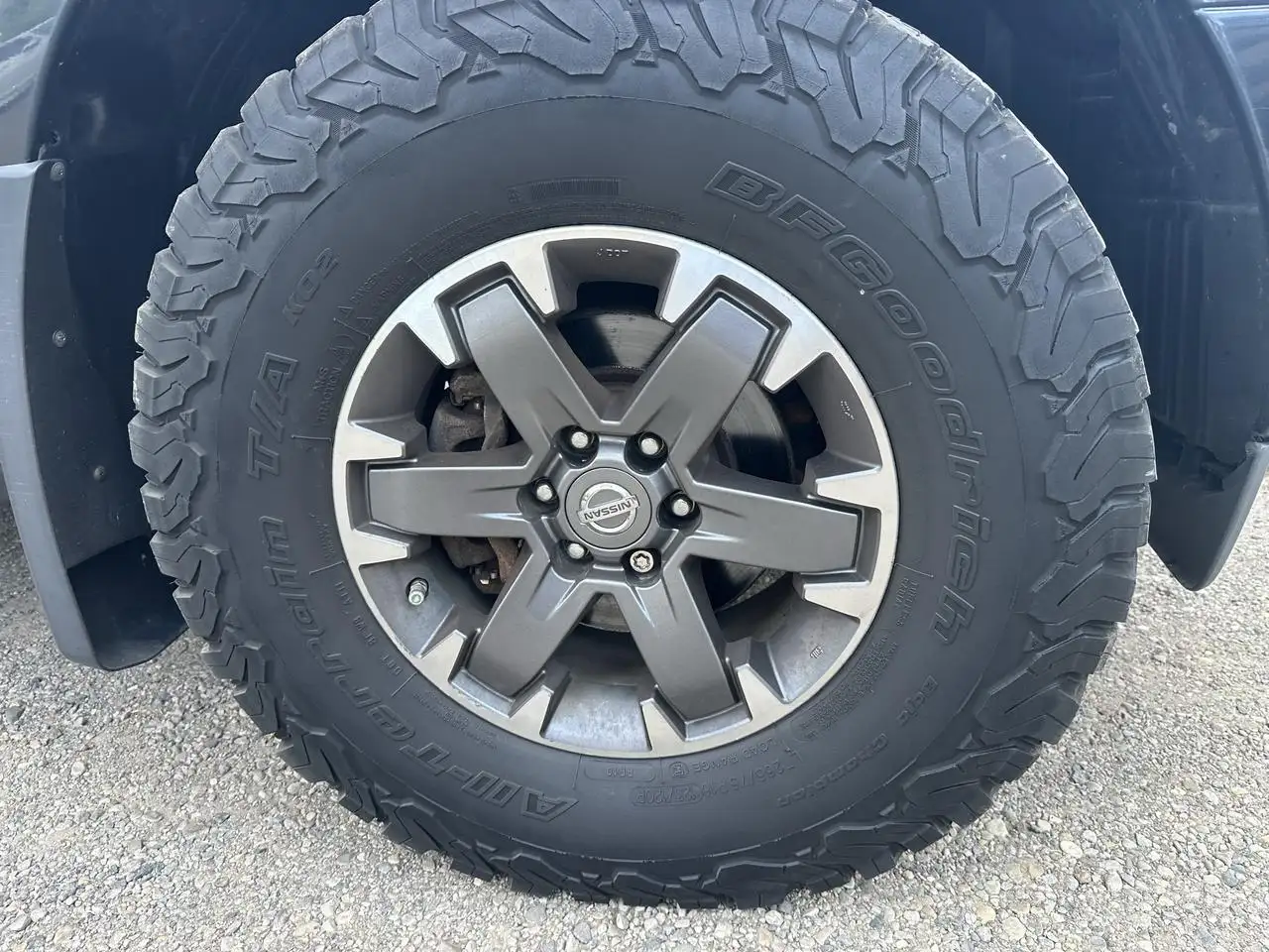 Nissan Frontier снимка Nissan Frontier