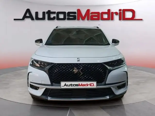 DS Automobiles DS 7 Crossback view 2