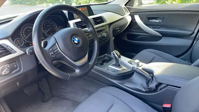 BMW 4 Series view 8