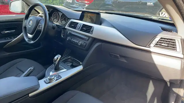 BMW 4 Series view 10