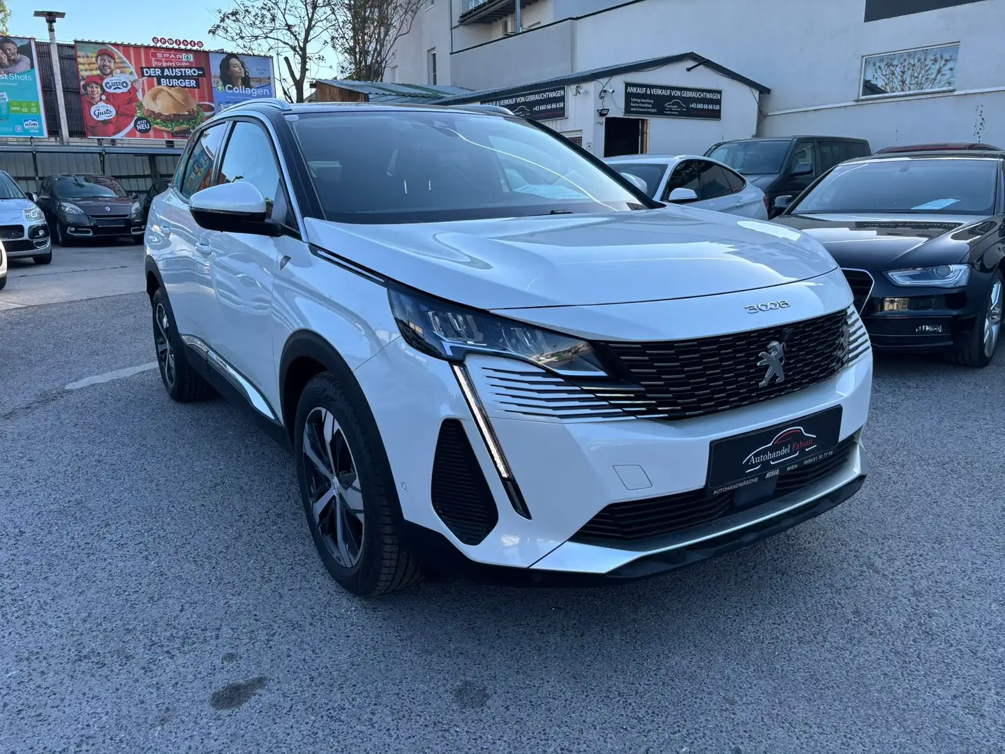 Peugeot 3008 PureTech 130 RoadTrip GT-Line 131PS Automatik Weiß - 1