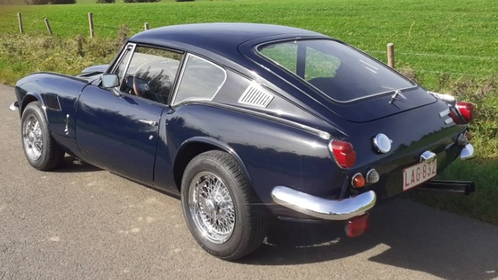 Triumph GT6 MK2 Blau - 2