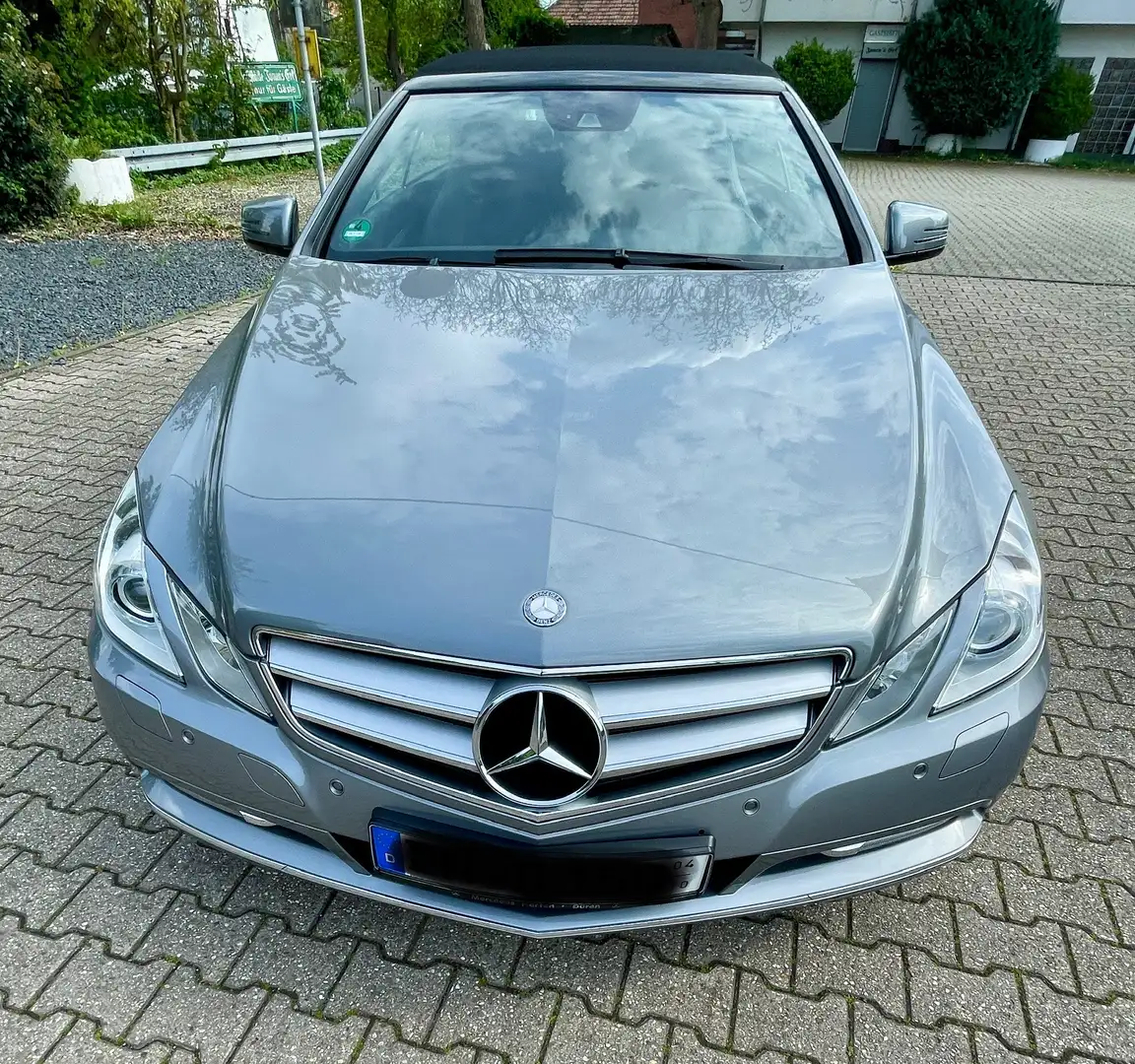 Mercedes-Benz E 220 E 220 CDI BlueEfficiency (207.402) Cabrio Argent - 1