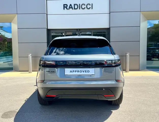 Land Rover Range Rover view 6