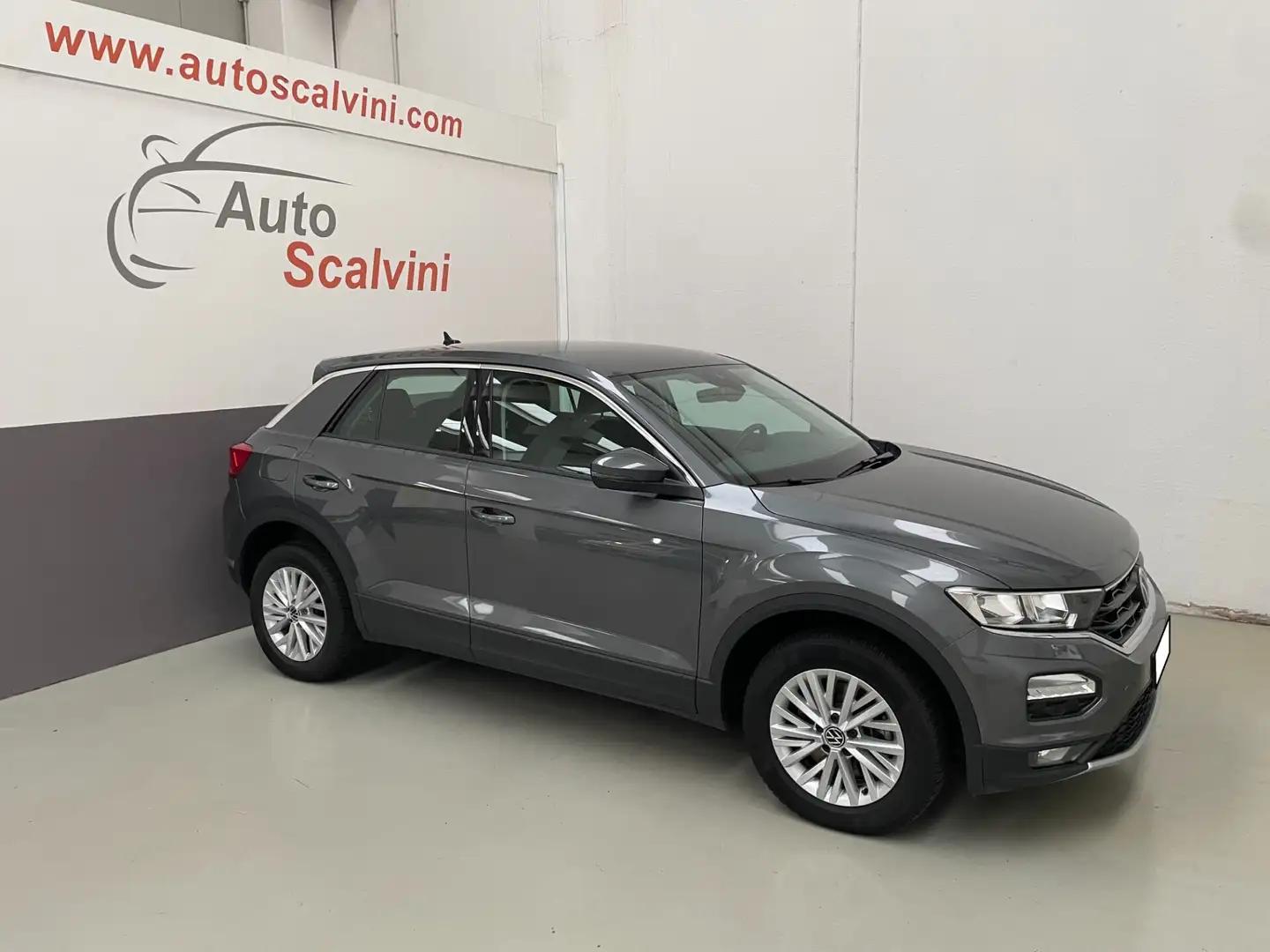 Volkswagen T-Roc 2.0 TDI SCR 150 CV DSG Business BlueMotion Tech Gris - 1