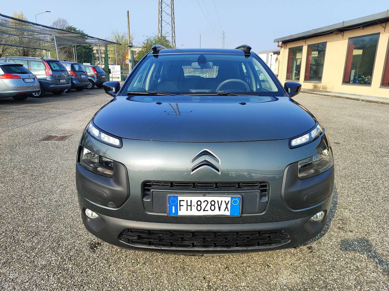 Citroen C4 Cactus just Black