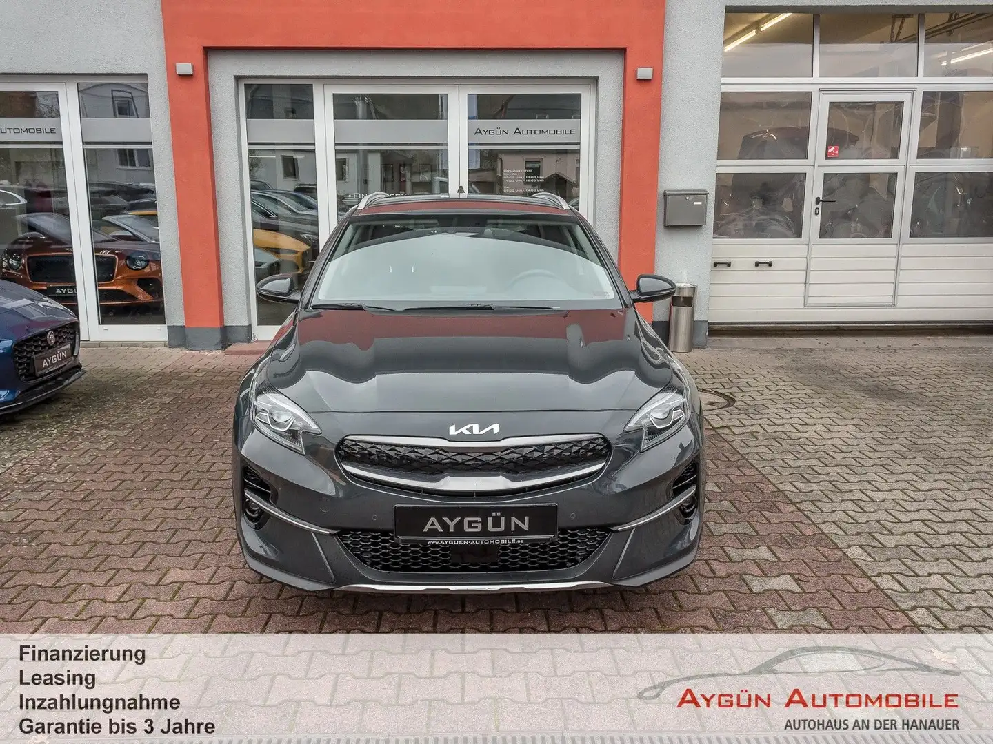 Kia XCeed 1.6 GDI PHEV Spirit*Navi-Paket*Tech-Paket* Grau - 2