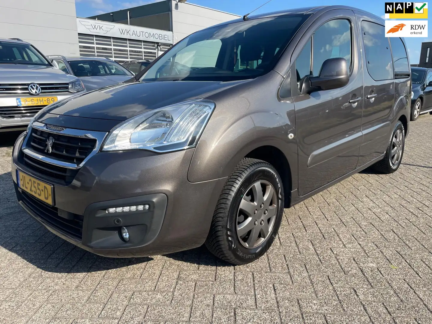 Peugeot Partner Tepee 1.6 VTi Active Garantie eerste eigenaar Grijs - 1
