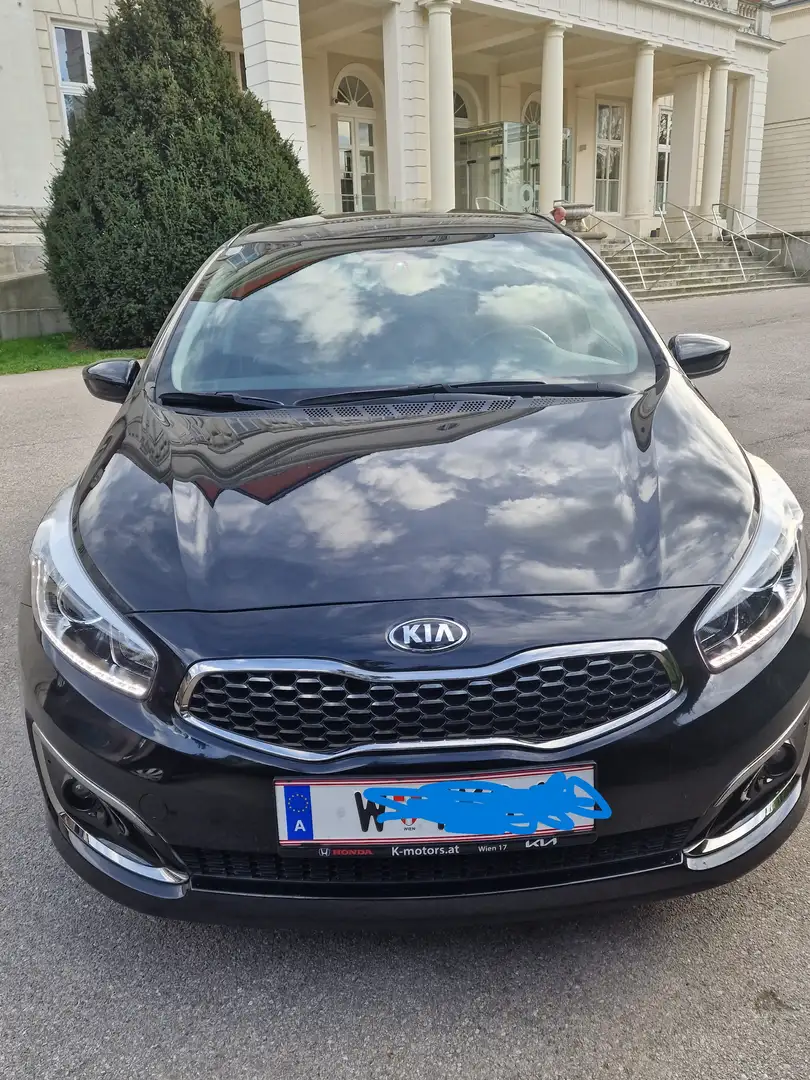 Kia Ceed / cee'd Schwarz - 1