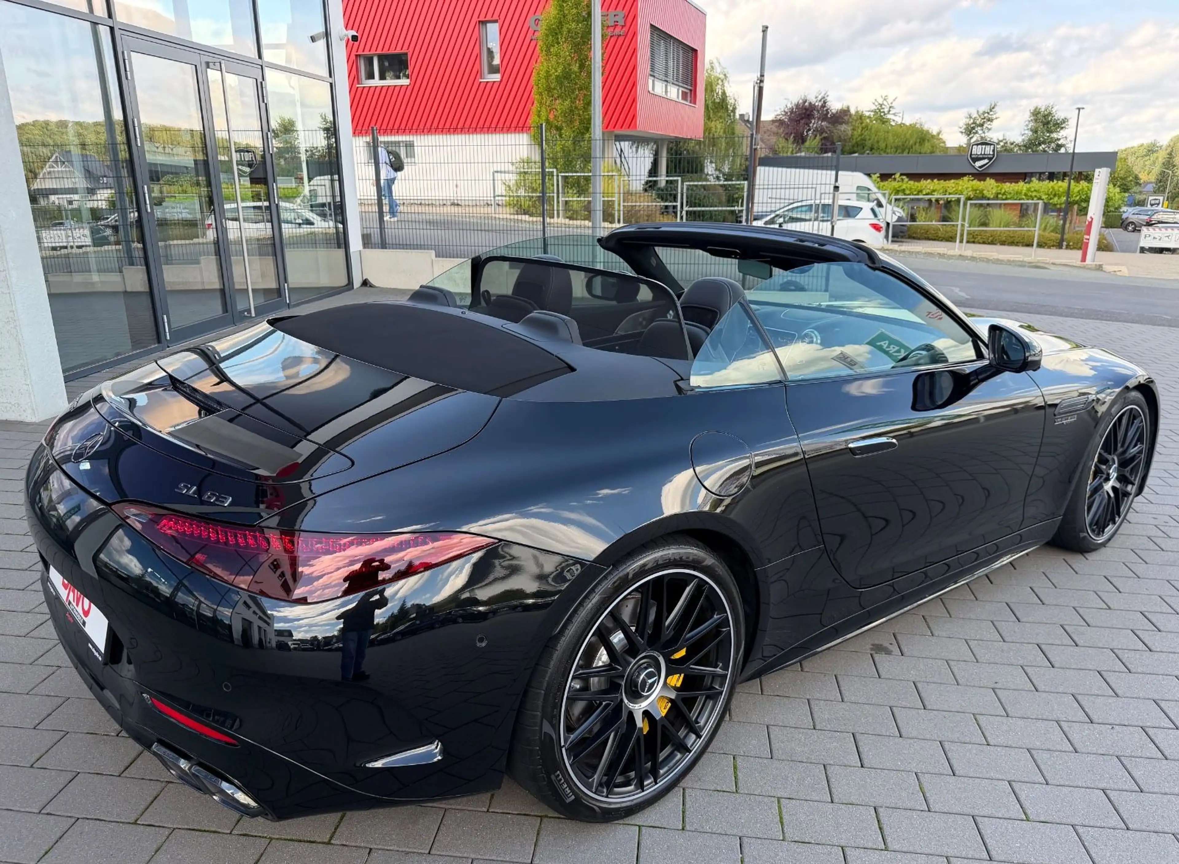 Mercedes-Benz SL 63 AMG 4Matic+/HUD/BUR/DIS/HA-Lenk/Lift/219K — photo 8