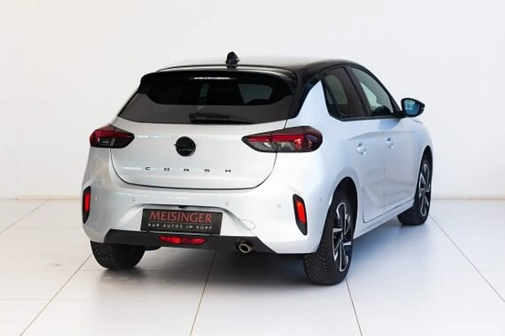 Opel Corsa 1,2 Direct Injection Turbo Euro 6.4  GS Aut. Silber - 2