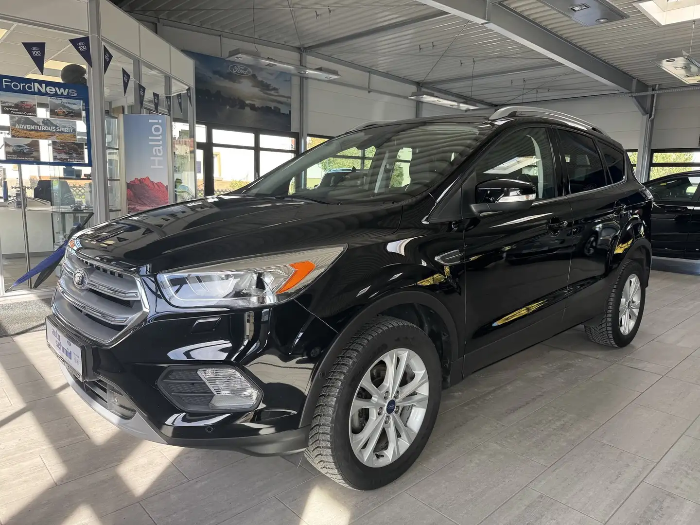 Ford Kuga Titanium Noir - 1