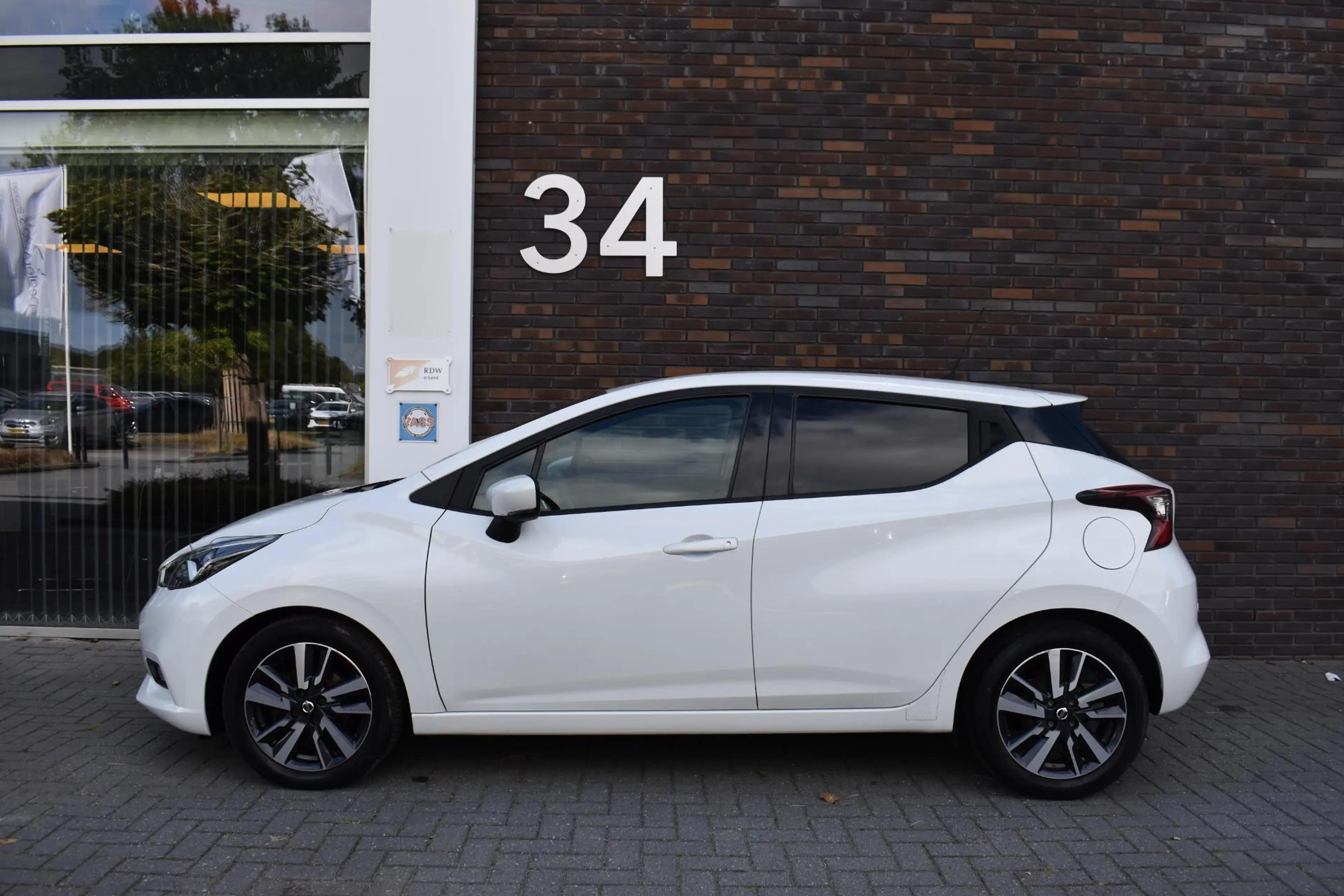 Nissan Micra 0.9 IG-T N-Connecta — photo 7