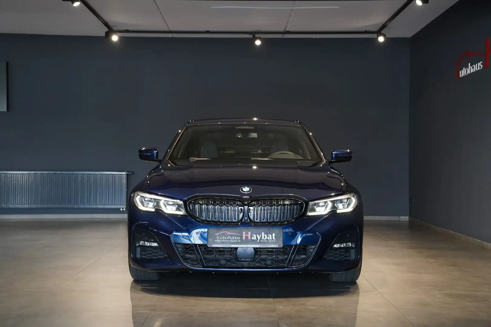 BMW 330 d M Sport LCProf-LASER-HuD-ACC-RFK-Gestik-H&K Blau - 2