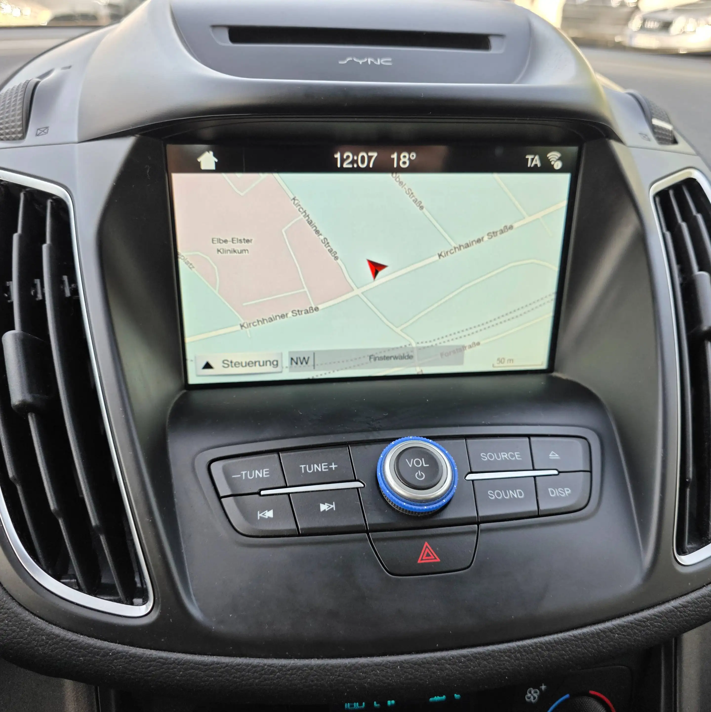 Ford C-Max Cool — photo 10