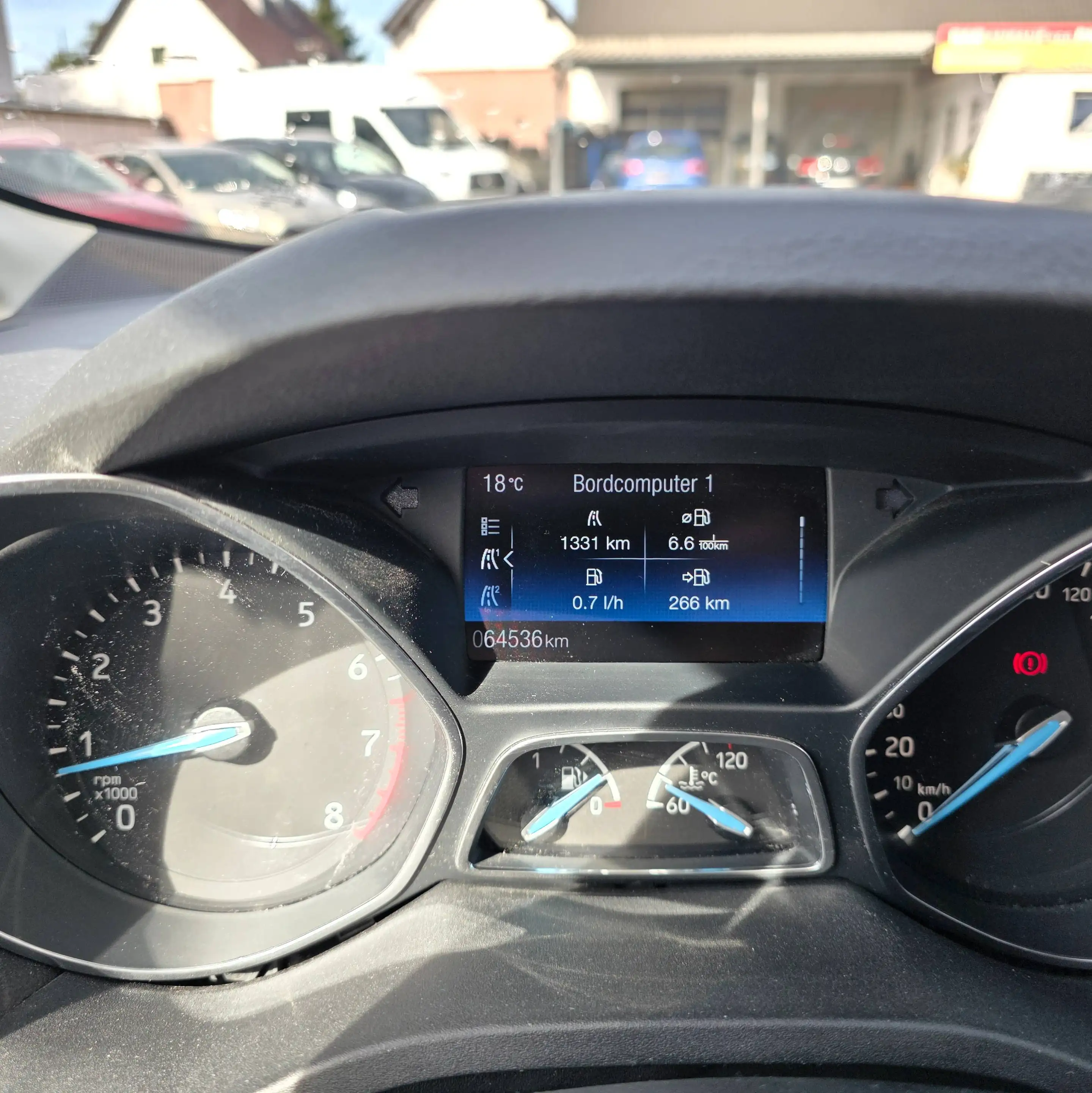 Ford C-Max Cool — photo 12