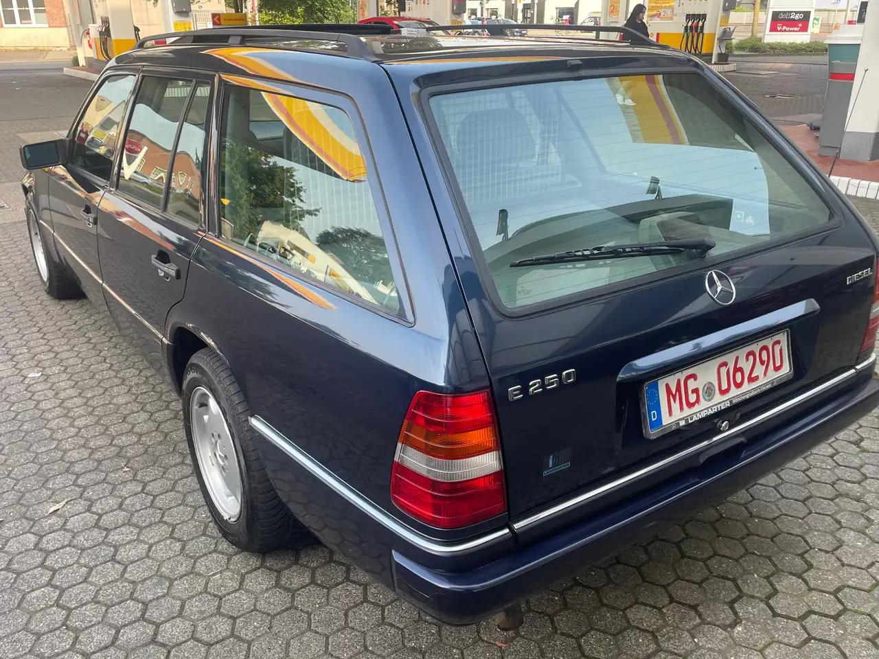 Mercedes-Benz E 250 T D Automat.SSD. 1 Hand .DPF., foto 6