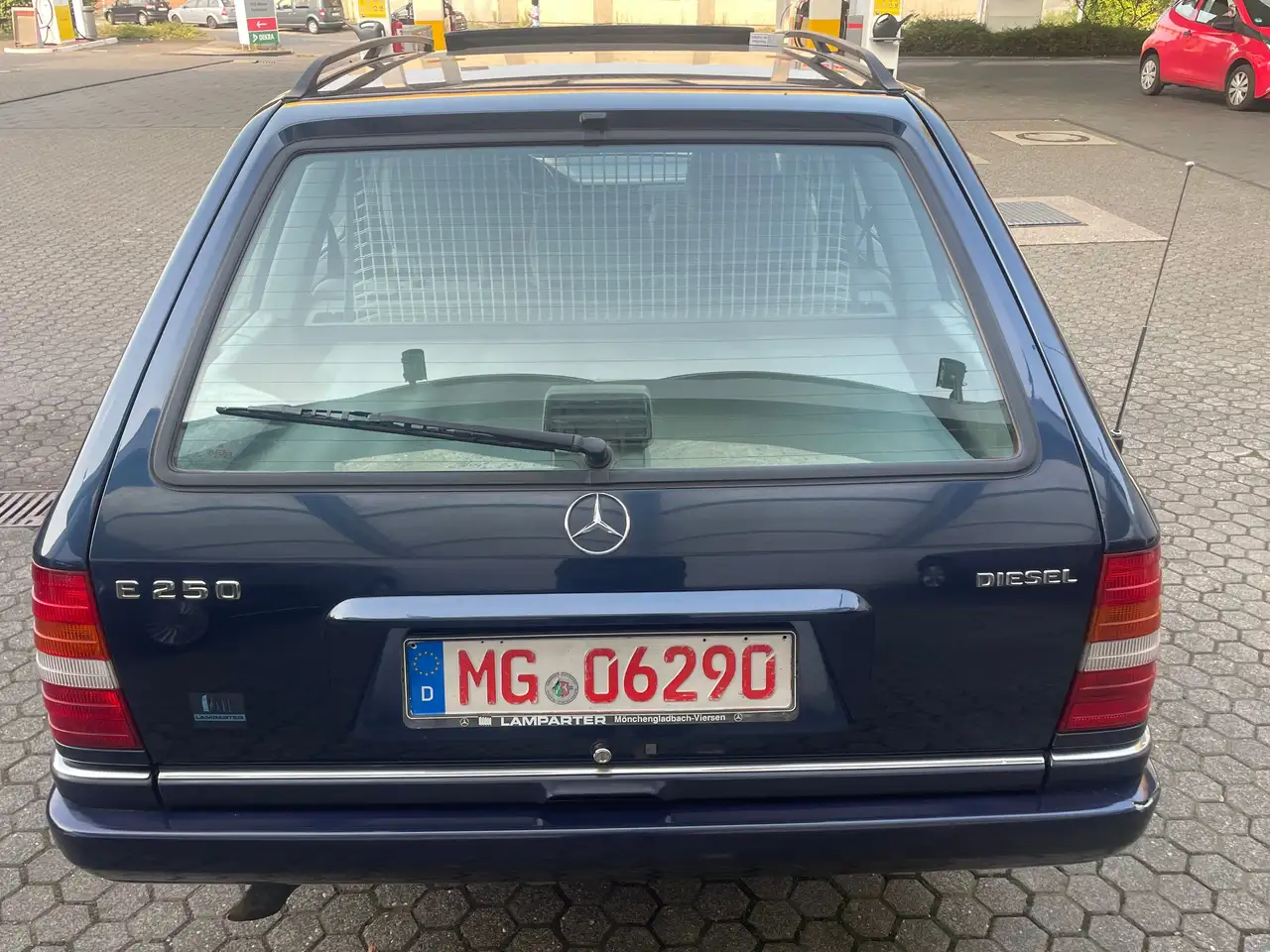 Mercedes-Benz E 250 T D Automat.SSD. 1 Hand .DPF., foto 7