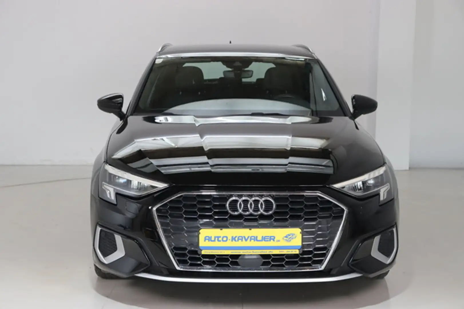 Audi A3 30 TDI Sportback LED * Sitzhzg * PDC Černá - 2