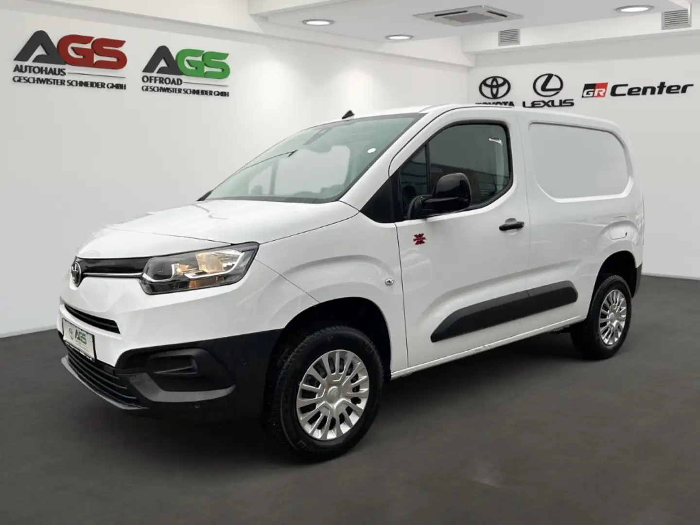 Toyota Proace City L1 Duty 6-Gang 1,5LD-4D 4x4 Weiß - 1