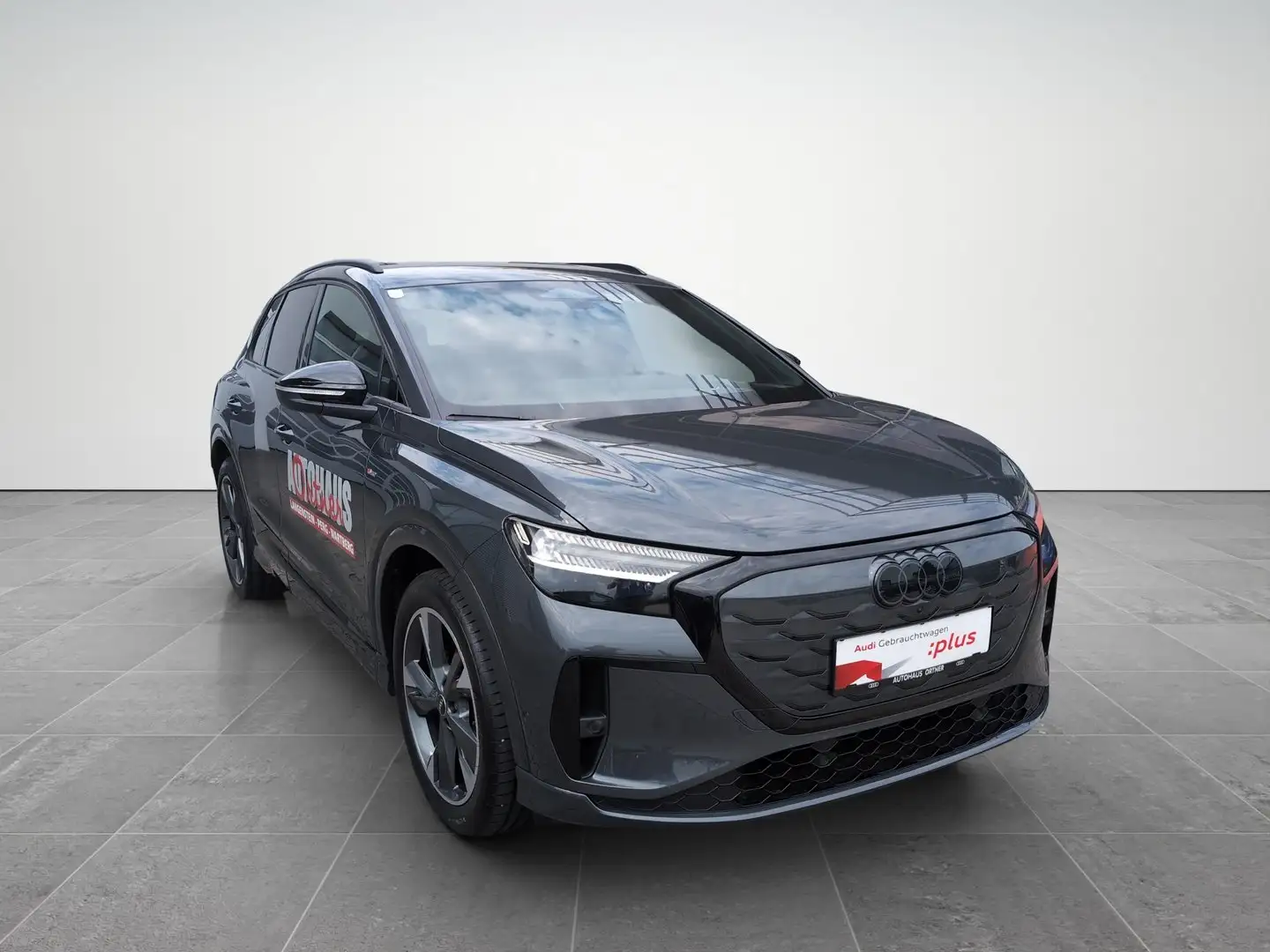 Audi Q4 e-tron performance Grau - 2