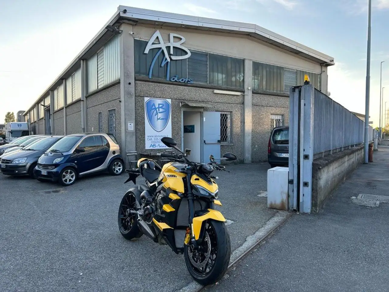 Ducati Streetfighter