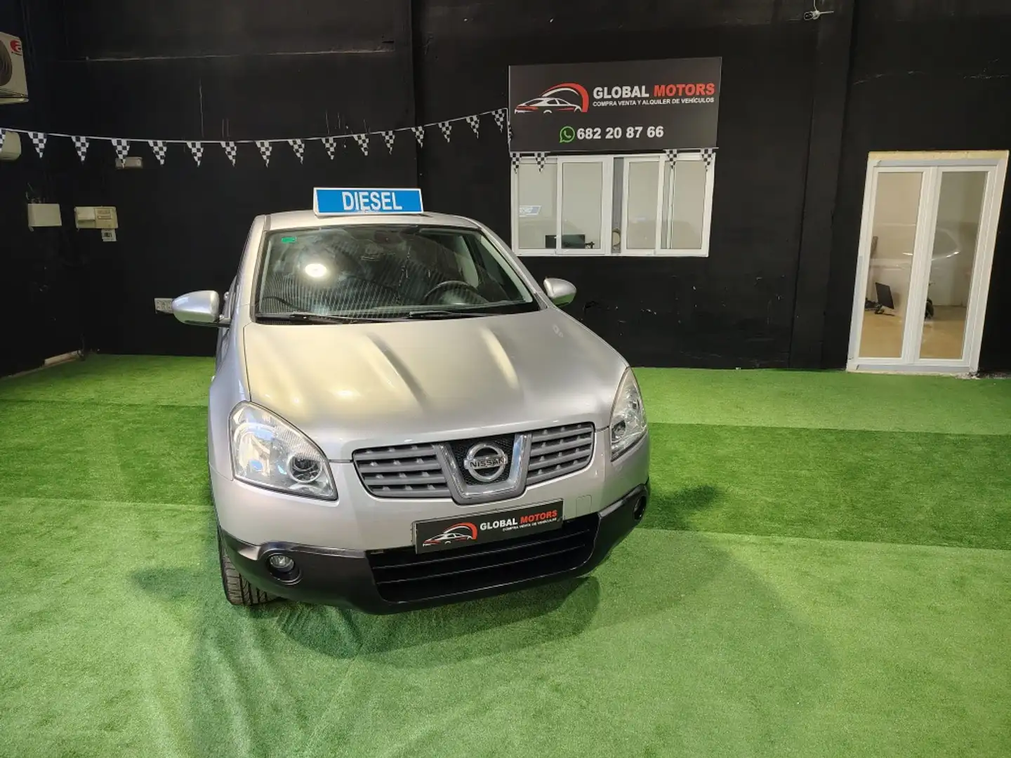 Nissan Qashqai 2.0dCi Acenta 4x2 Beige - 1