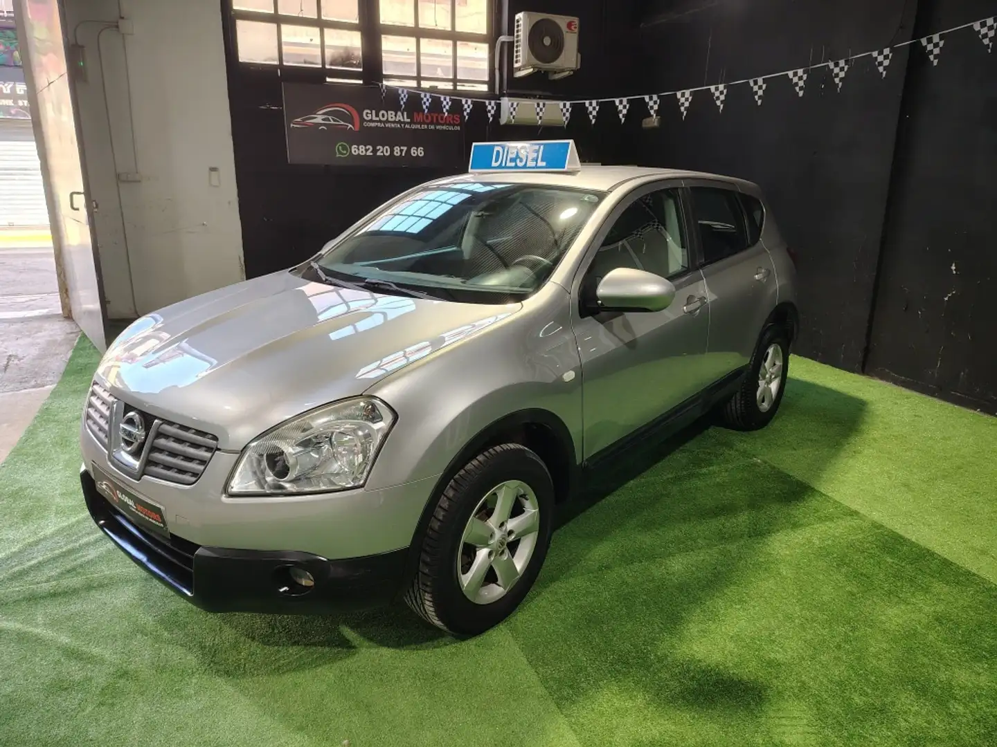 Nissan Qashqai 2.0dCi Acenta 4x2 Beige - 2