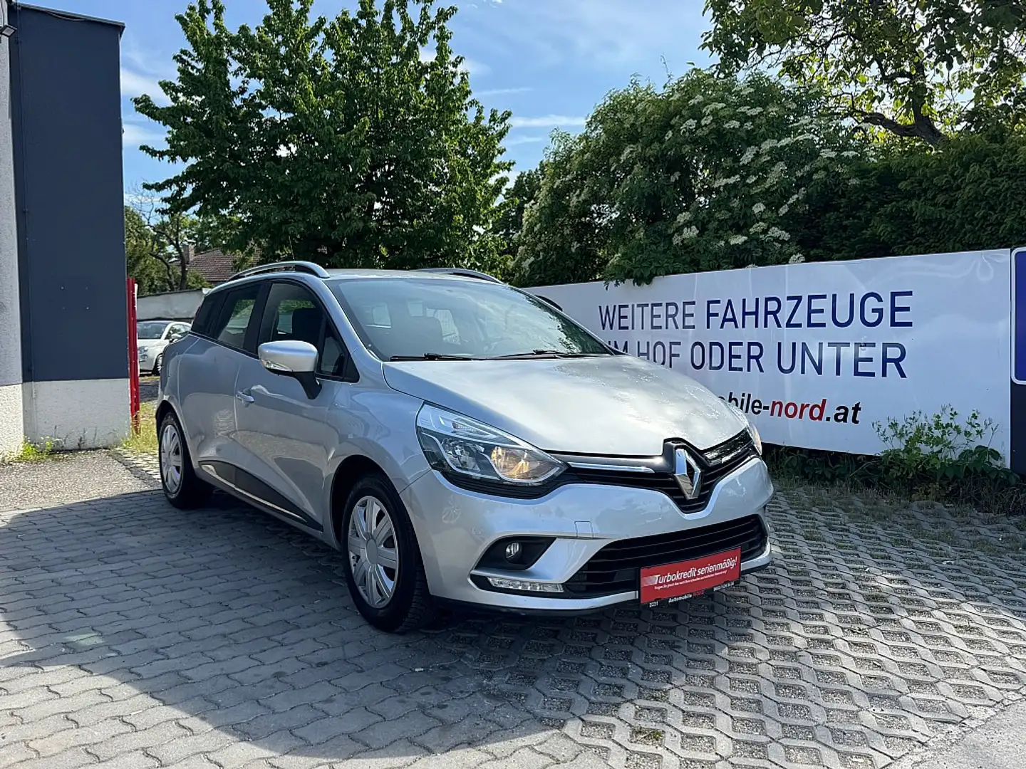 Renault Clio Grandtour Energy dCi | wenig KM | NAVI | PDC | Zilver - 1