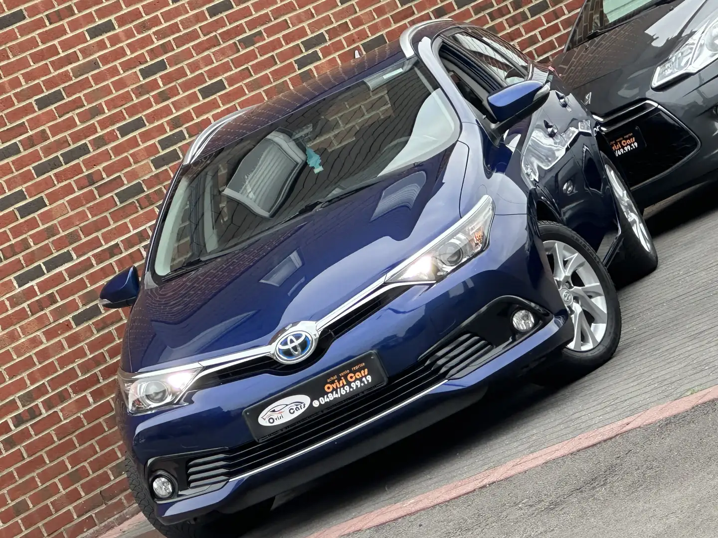 Toyota Auris // 2027 GARANTIE TOYOTA // Blu/Azzurro - 1