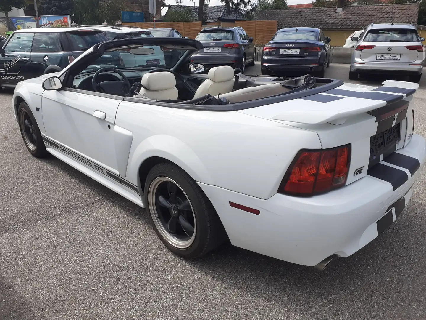 Ford Mustang GT 4,6 V8 Aut. Cabrio Klima Leder el. Verdeck Temp Weiß - 2