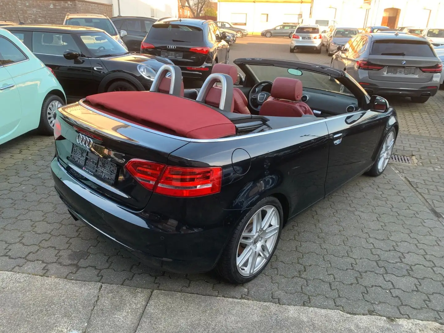 Audi A3 Cabriolet 2.0 TFSi 16V Automatik Ambition Schwarz - 2