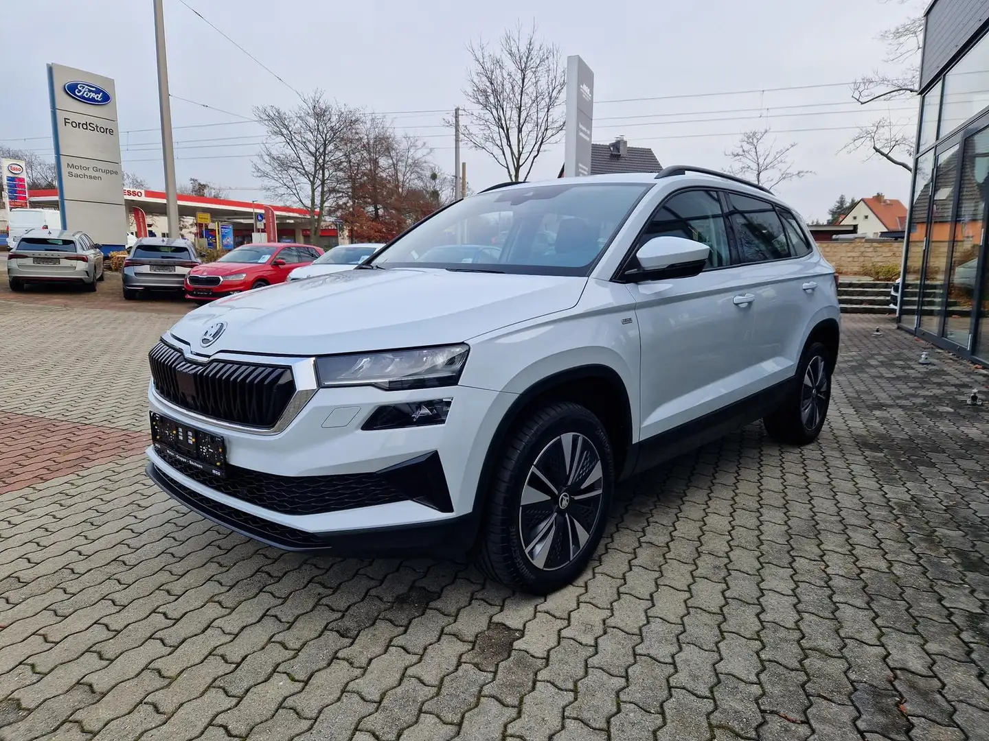 Skoda Karoq 1.5 16V TSI ACT # AHK #7-Gang- DSG Weiß - 1