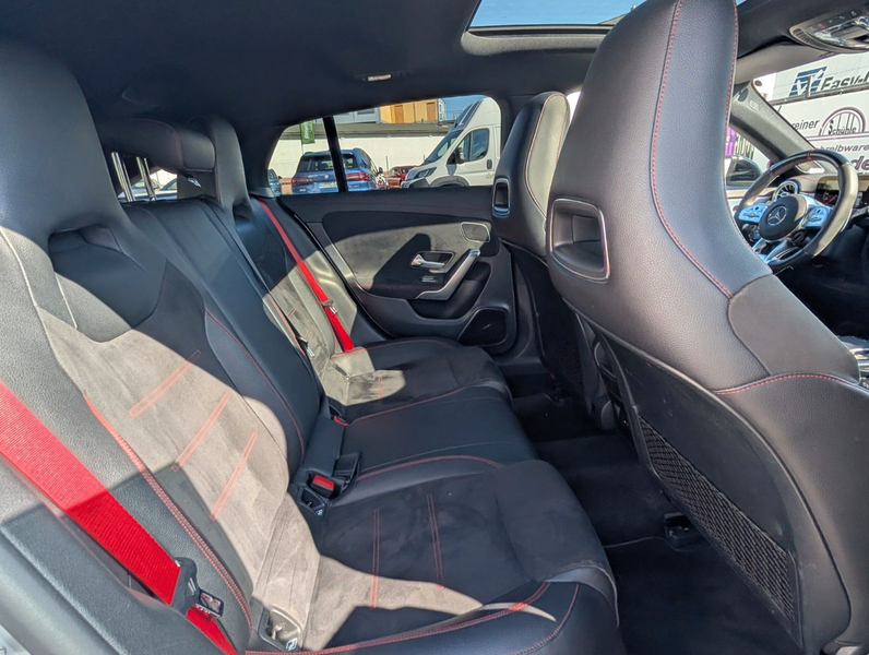 Mercedes-Benz CLA 45 AMG CLA 45 S AMG Shooting Brake*PANO*KAM*KEYL*HIGH* — photo 13