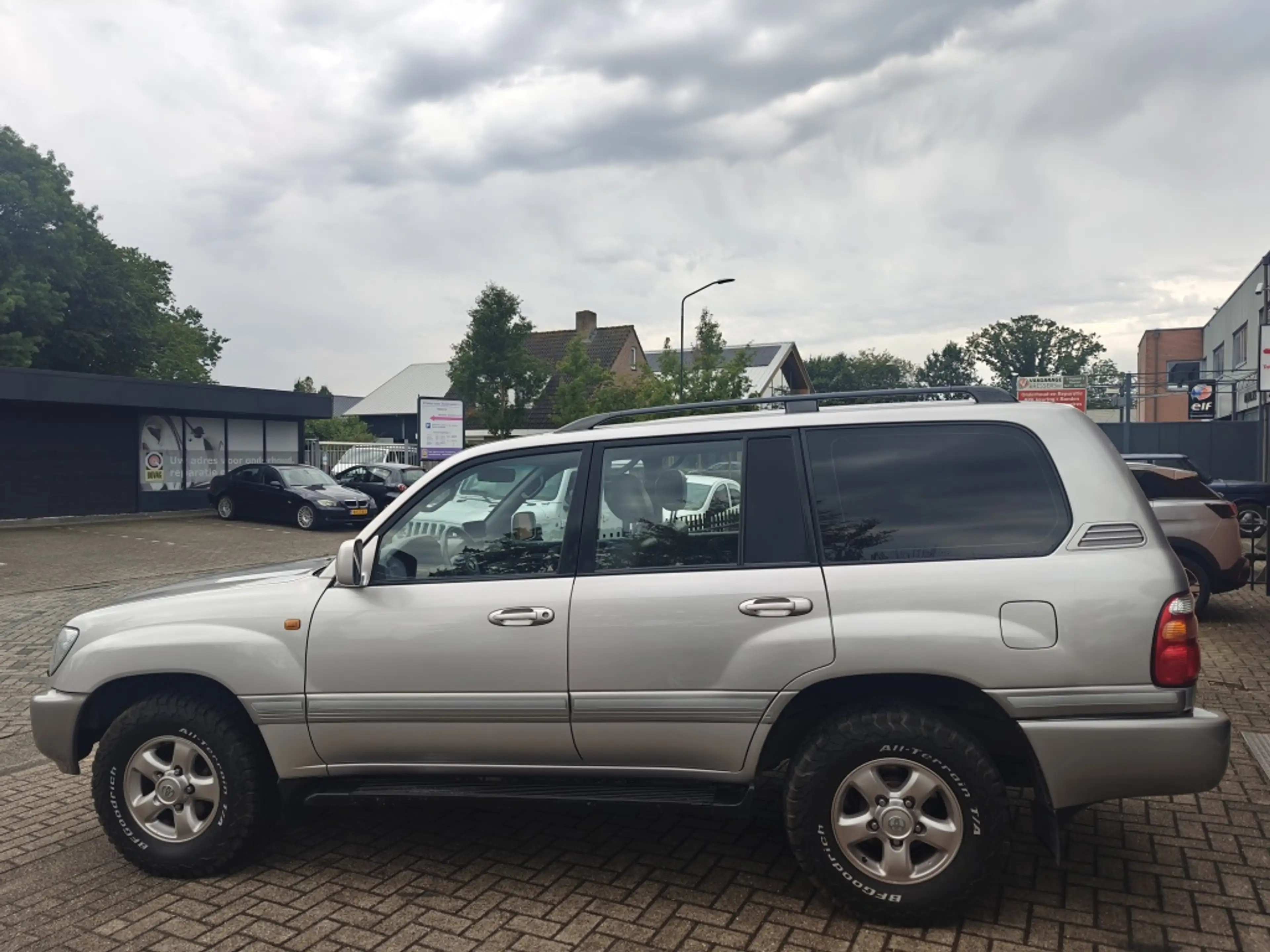 Toyota Land Cruiser LandCruiser 100 4.2TD J10 exclusive — photo 8