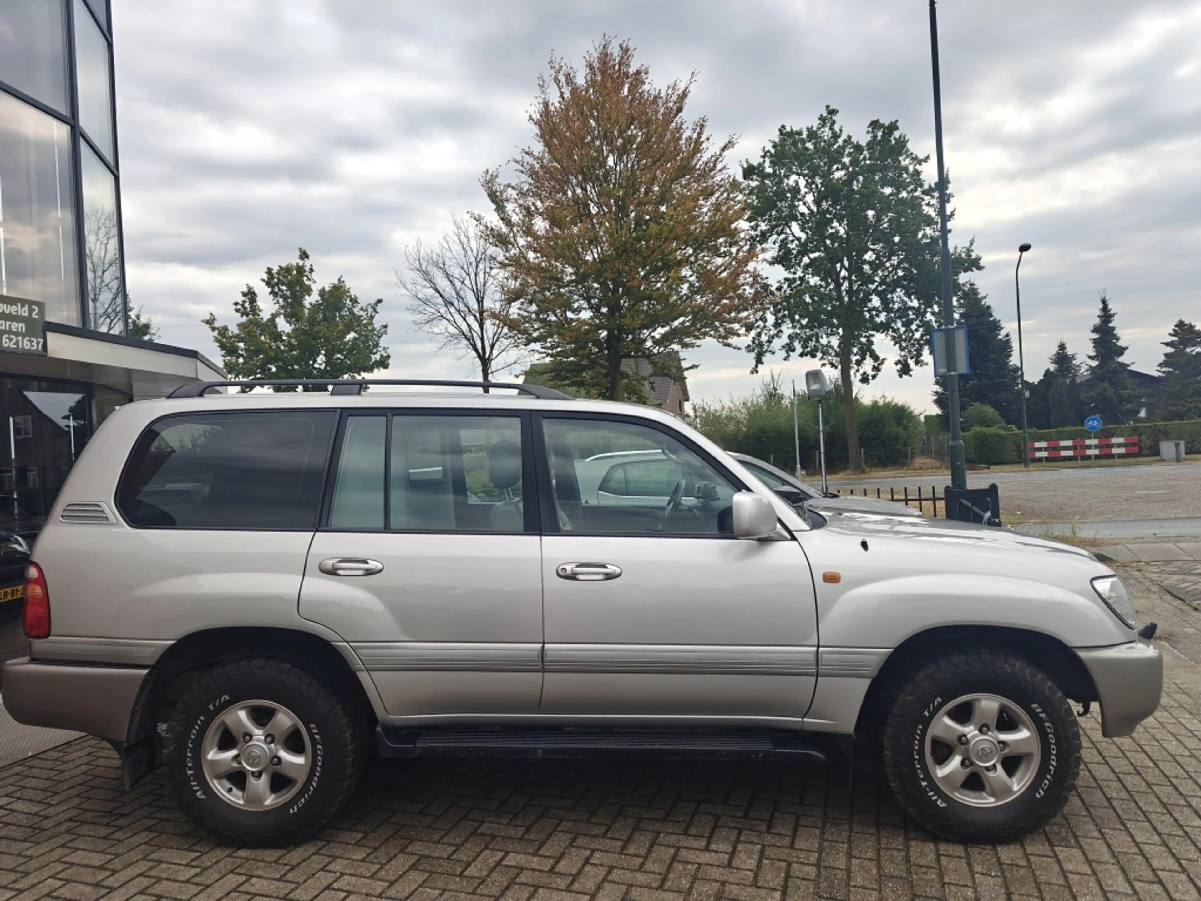 Toyota Land Cruiser LandCruiser 100 4.2TD J10 exclusive — photo 4