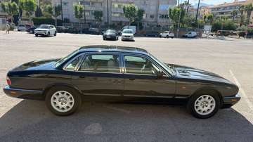 XJ8 4.0 Sovereign Sovereign