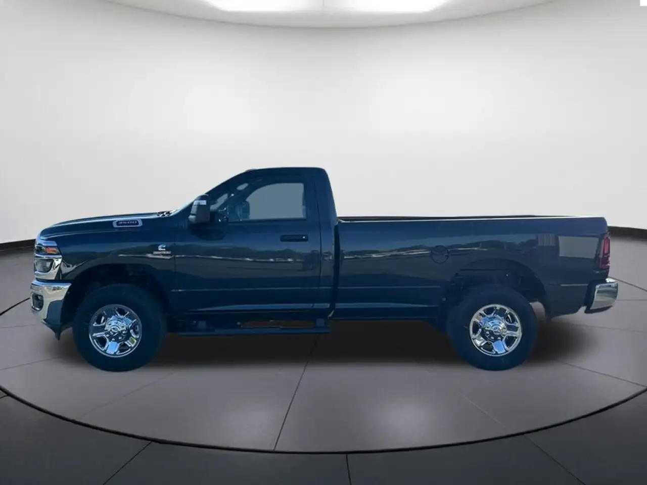 RAM 3500 снимка RAM 3500